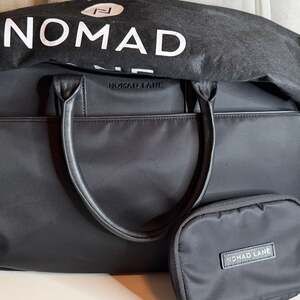 Nomad Lane Bento Bag Personal Item Weekender Duffle